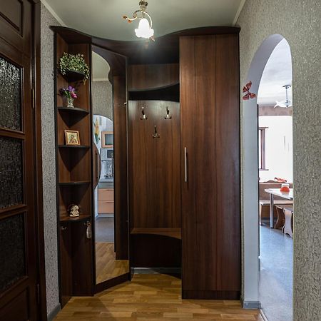 Героїв Дніпра, 53, 3-Й Поверх, Квартира Біля Пляжу Живчик تشيركاسي المظهر الخارجي الصورة
